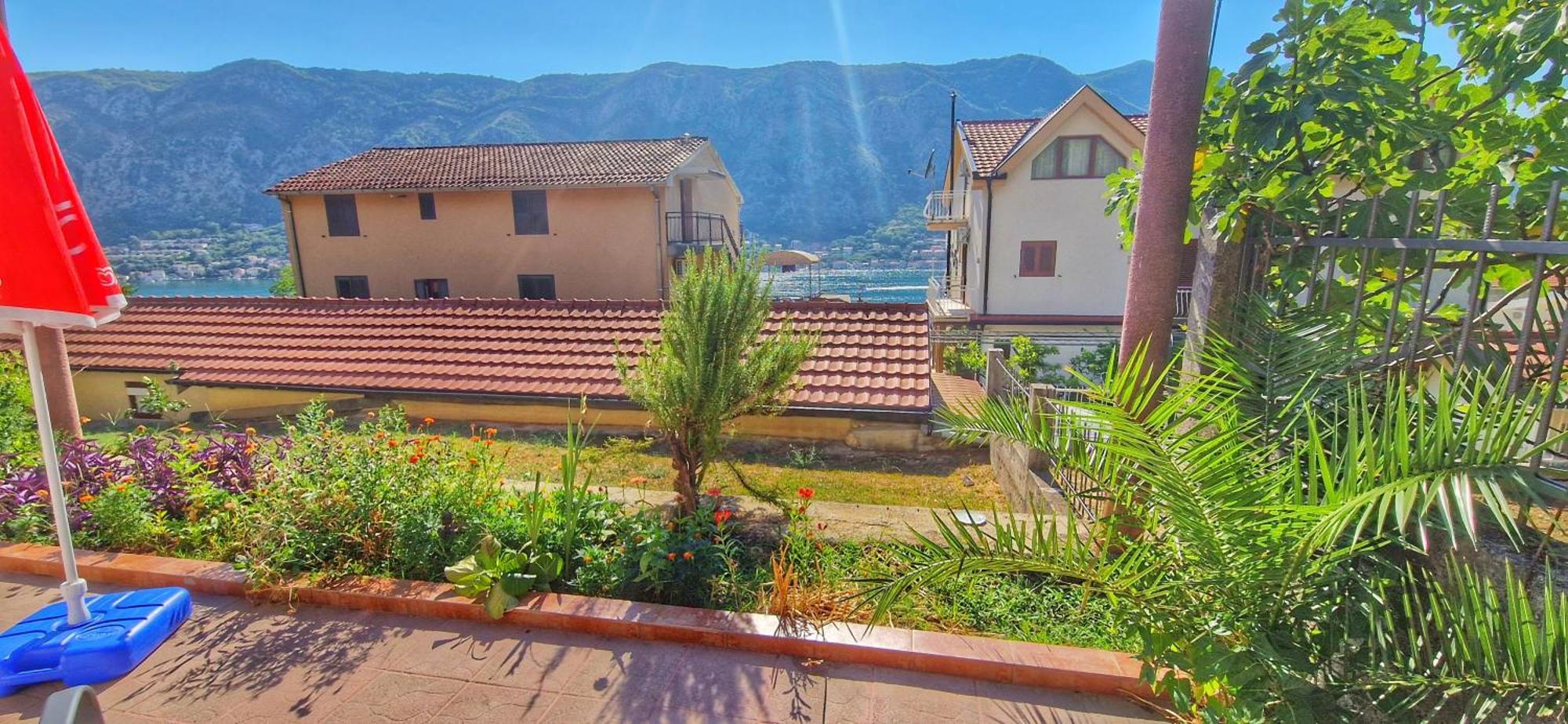 Apartments Lazarevic Kotor Szoba fotó